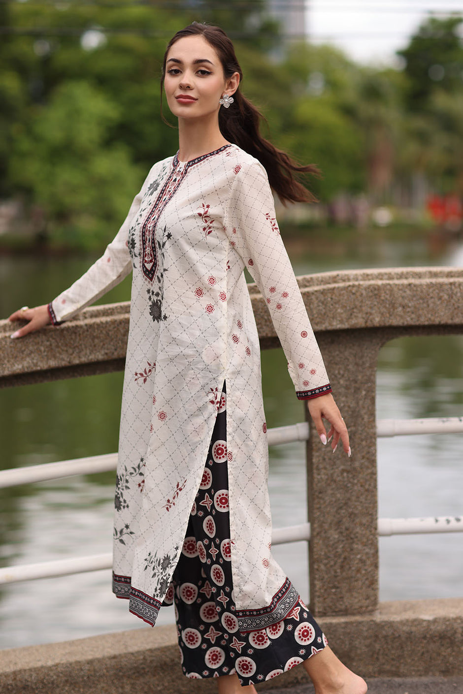 2 Piece Printed Lawn Suit with Printed Trouser