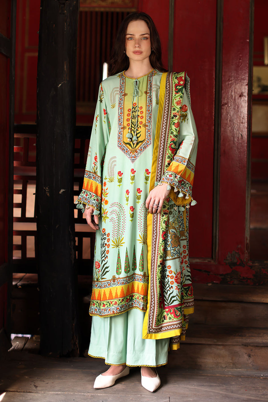3 Piece Printed Linen Suit with Printed Linen Dupatta