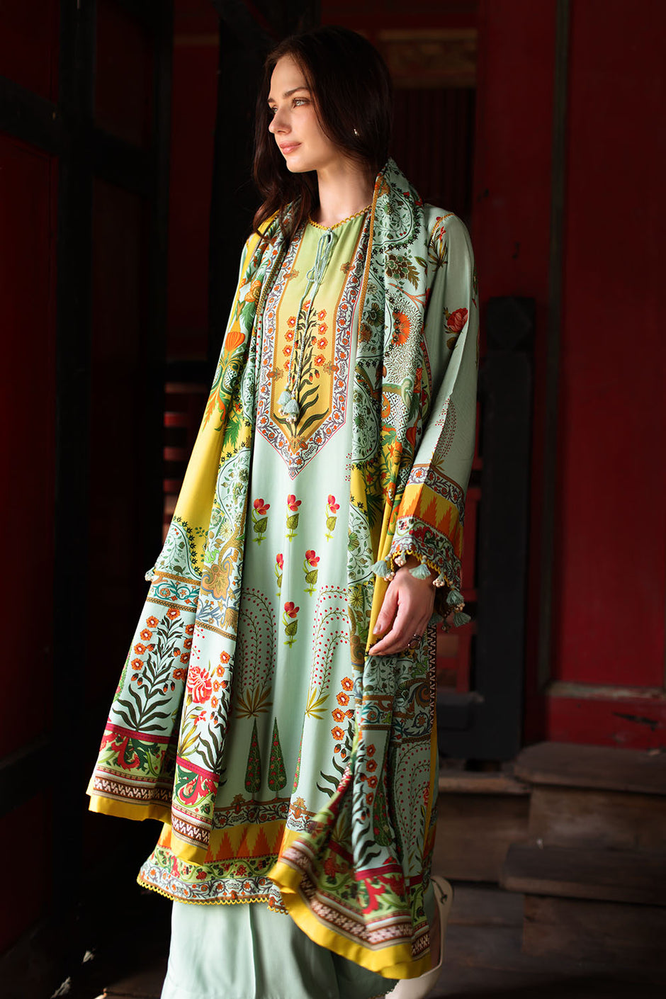 3 Piece Printed Linen Suit with Printed Linen Dupatta