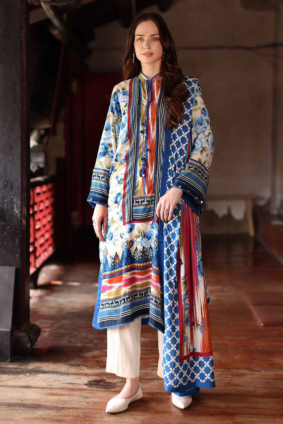 3 Piece Printed Linen Suit with Printed Linen Dupatta