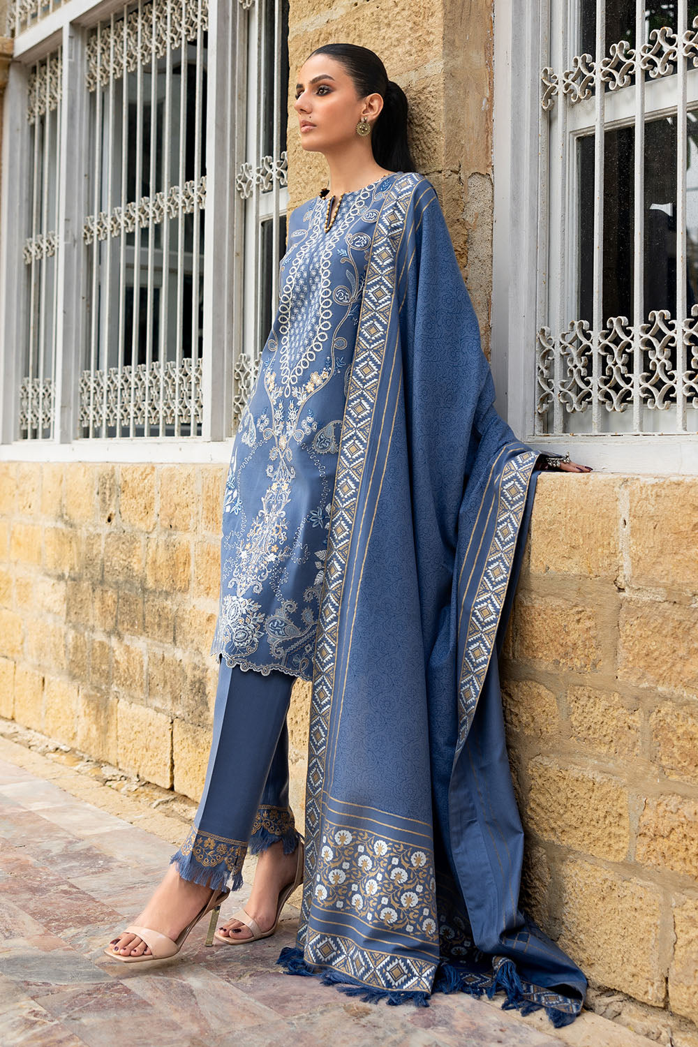3 Piece Embroidered Pashmina Suit with Gold and Silver Shawl AP-52016