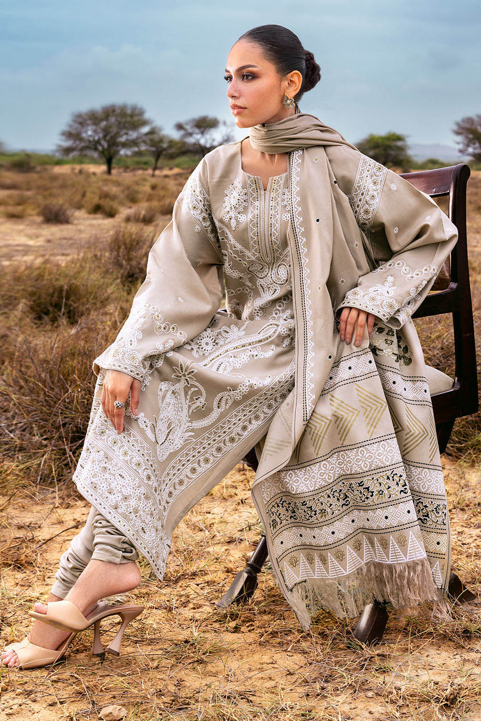 3 Piece Unstitched Embroidered Pashmina Suit with Gold and Lacquer Printed Shawl