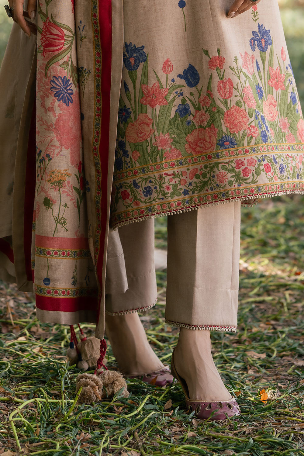 3 Piece Printed Pashmina Suit