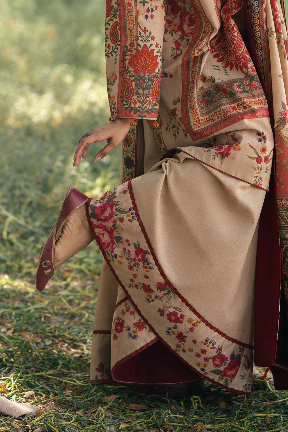 3 Piece Printed Pashmina Suit