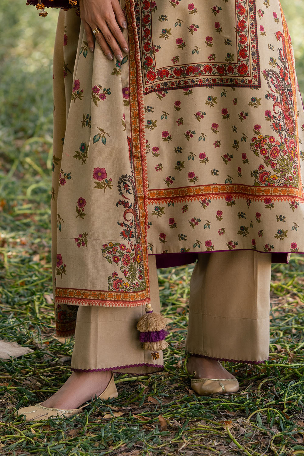 3 Piece Printed Pashmina Suit