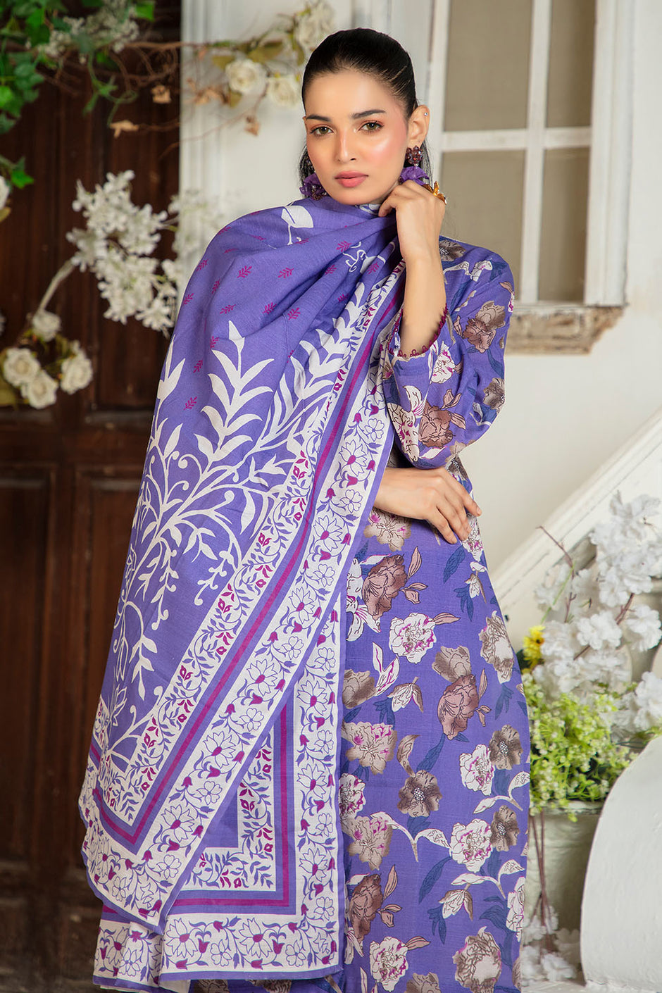 3 Piece Printed Zari Cotton & Khaddar Suit with Dupatta