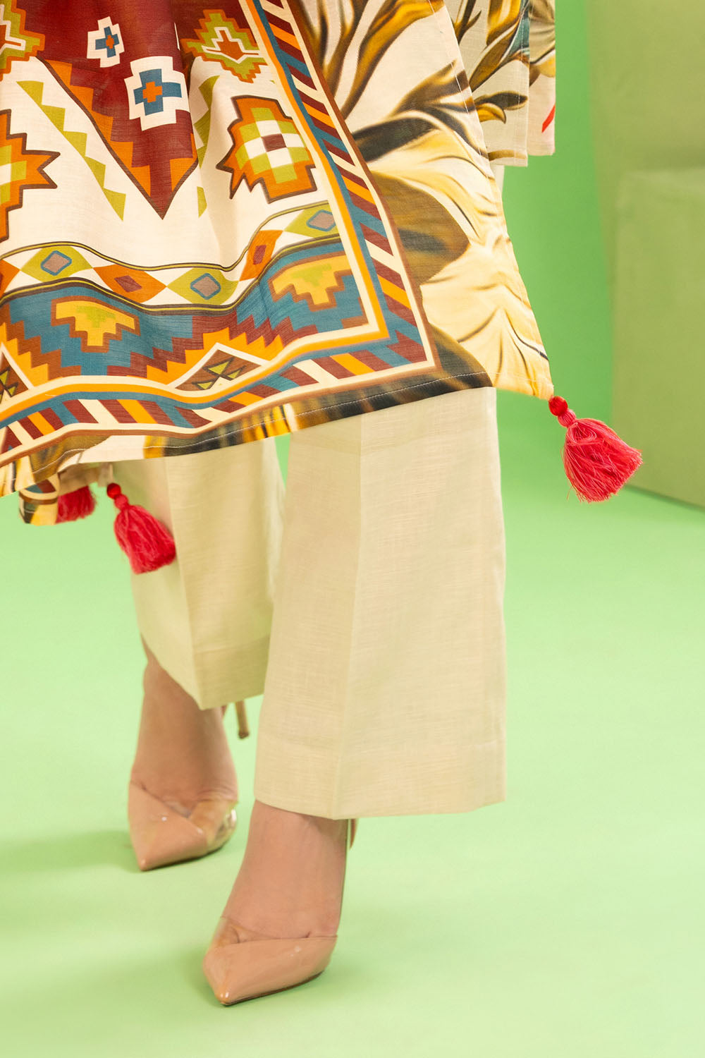 3 Piece Printed Khaddar Suit with Zari Dupatta