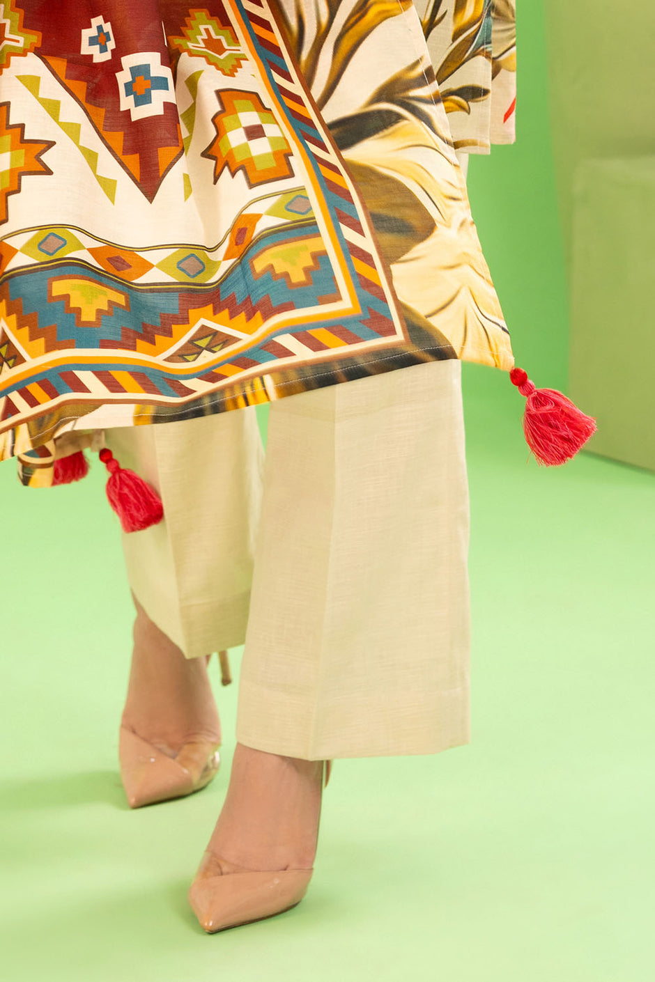 3 Piece Printed Khaddar Suit with Zari Dupatta