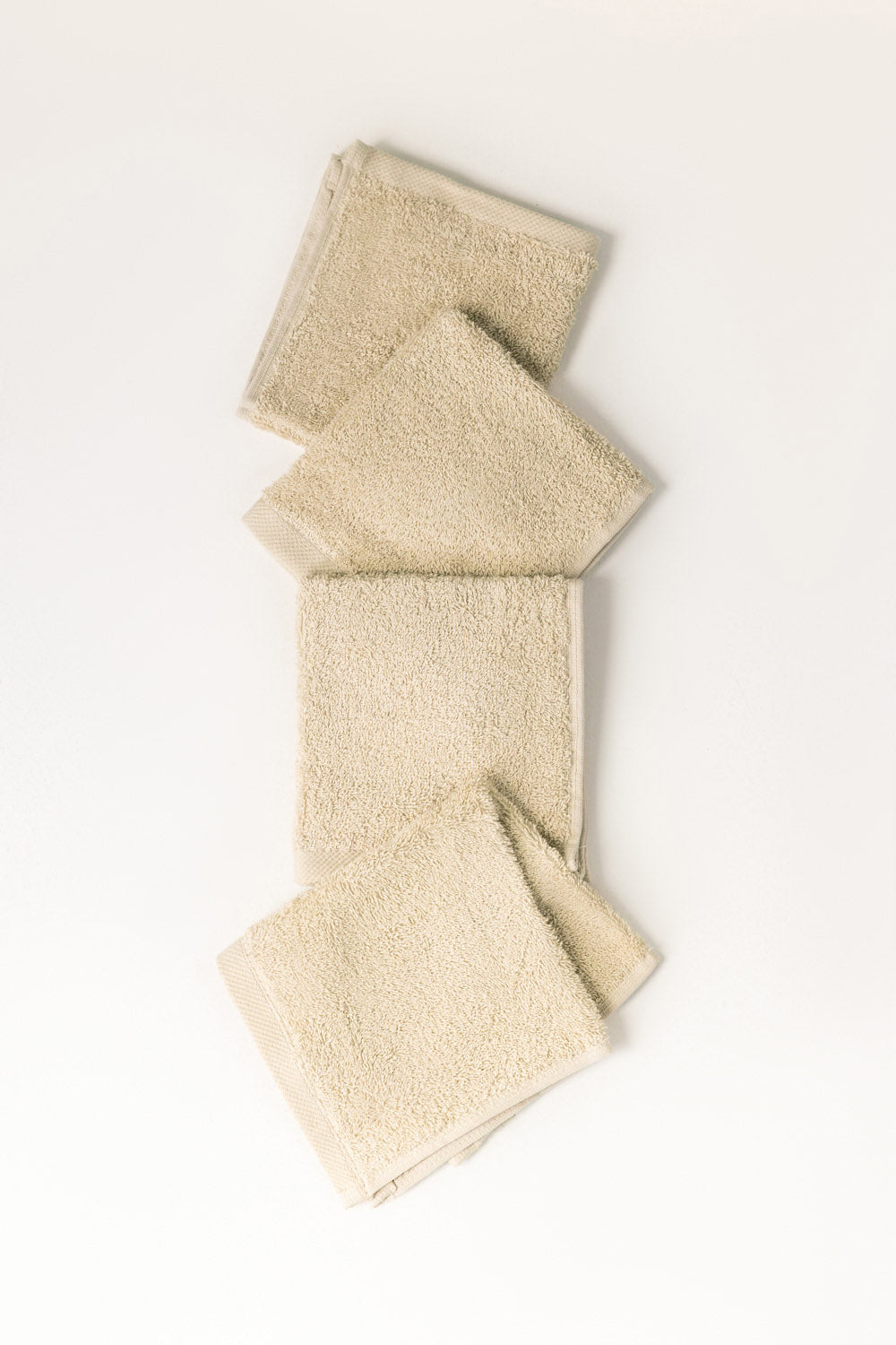 Pyote 4 Pcs Combed Face Towel Set