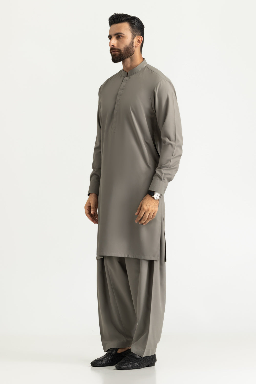 Regular Fit Styling Suits