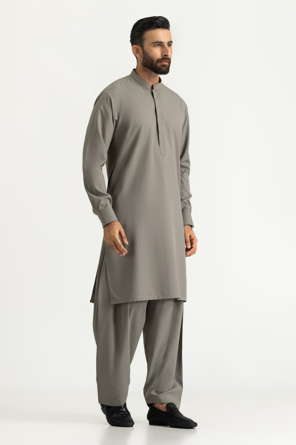 Regular Fit Styling Suits