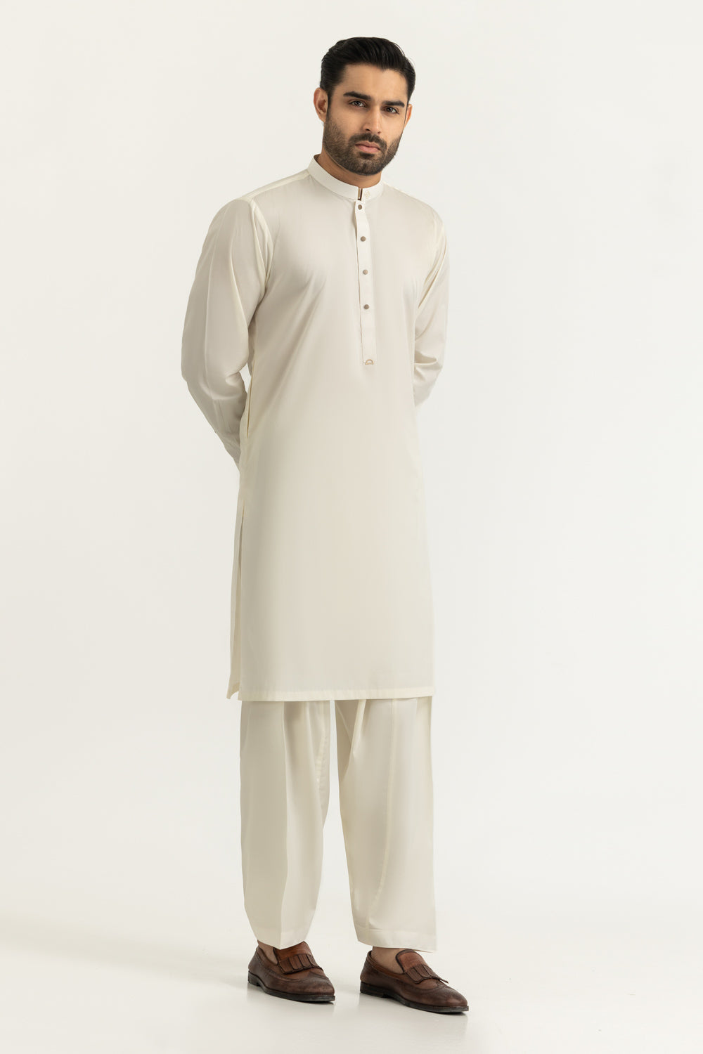 Regular Fit Styling Suits
