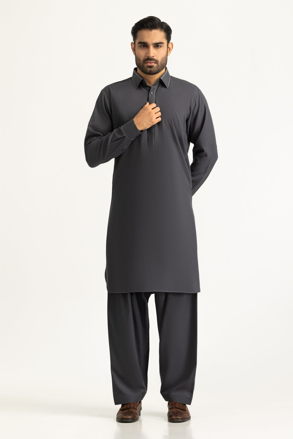 Regular Fit Styling Suits
