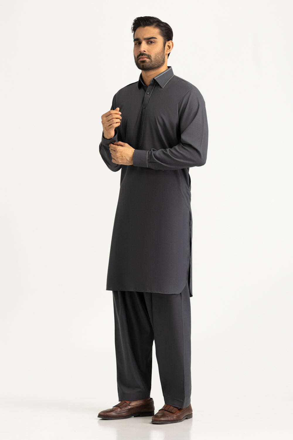 Regular Fit Styling Suits