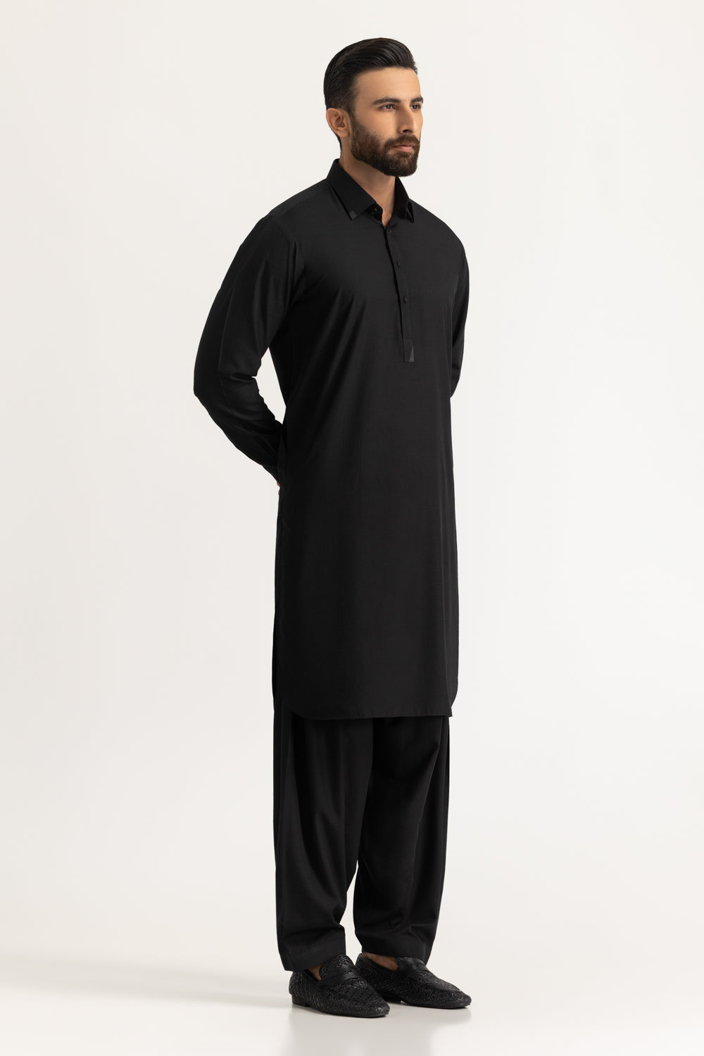 Regular Fit Styling Suits