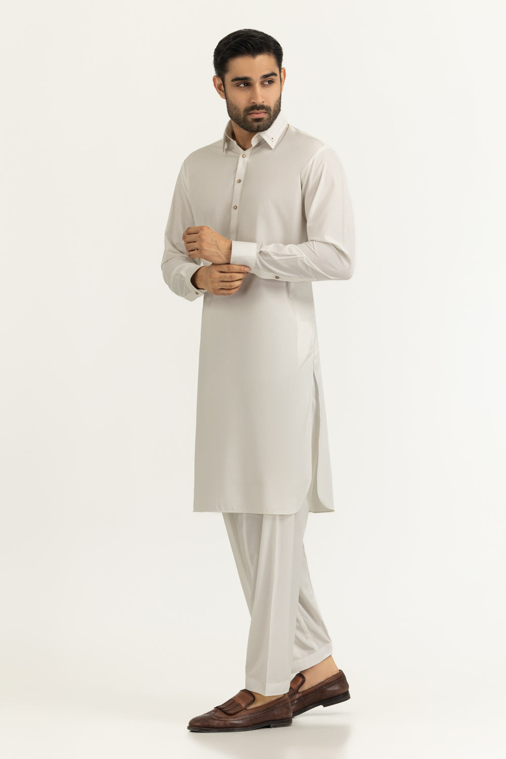 Regular Fit Styling Suits