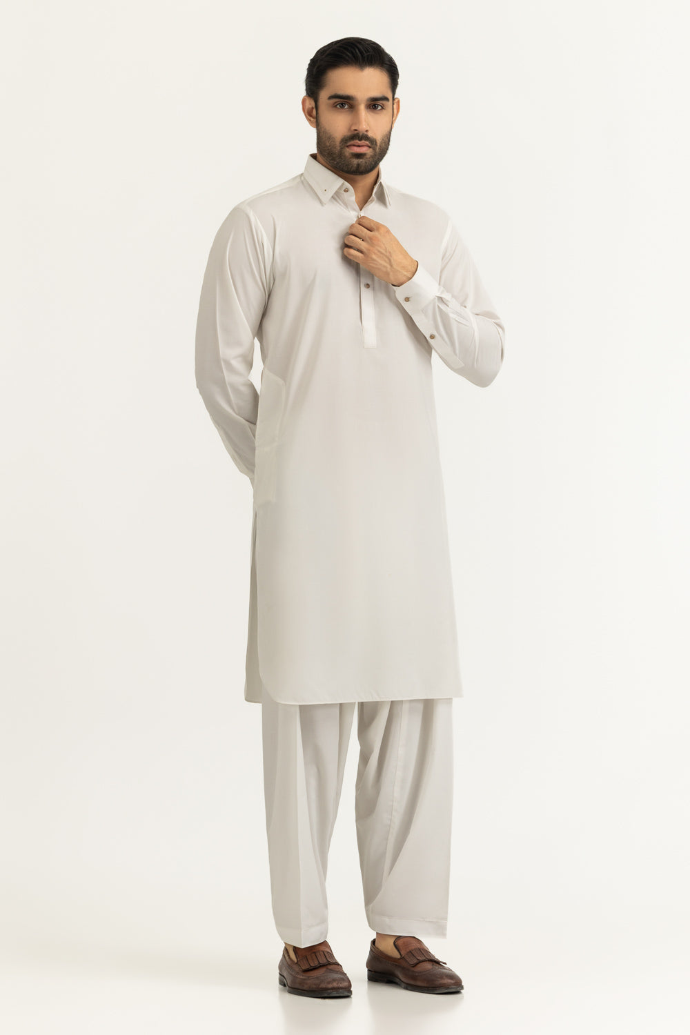 Regular Fit Styling Suits