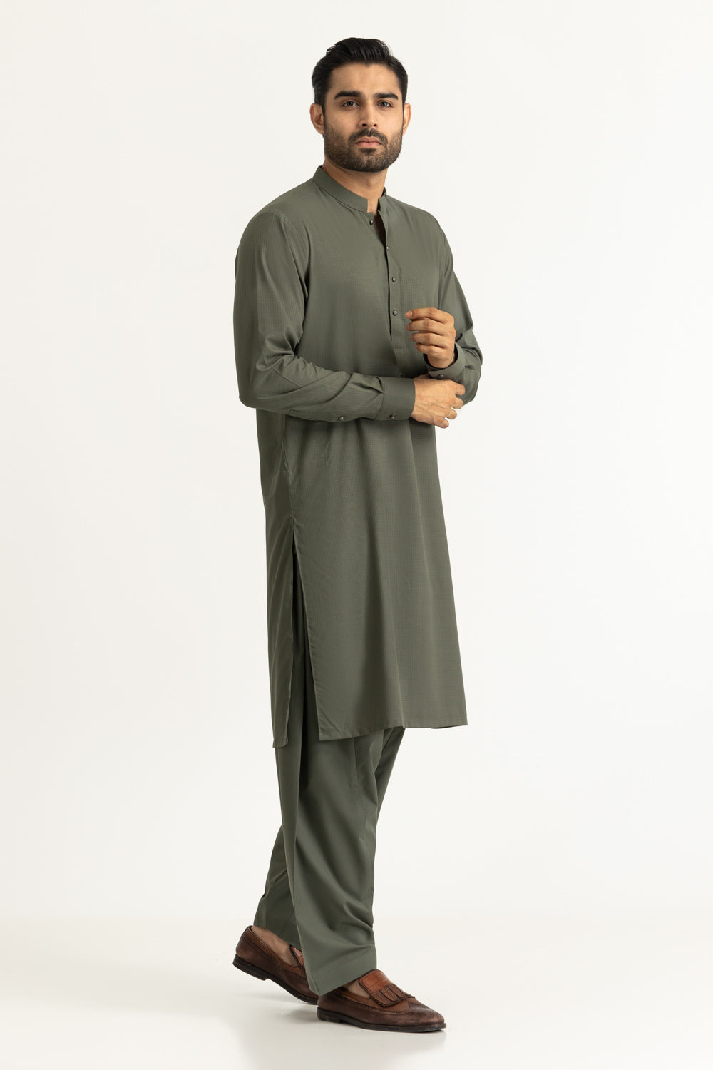 Regular Fit Styling Suits