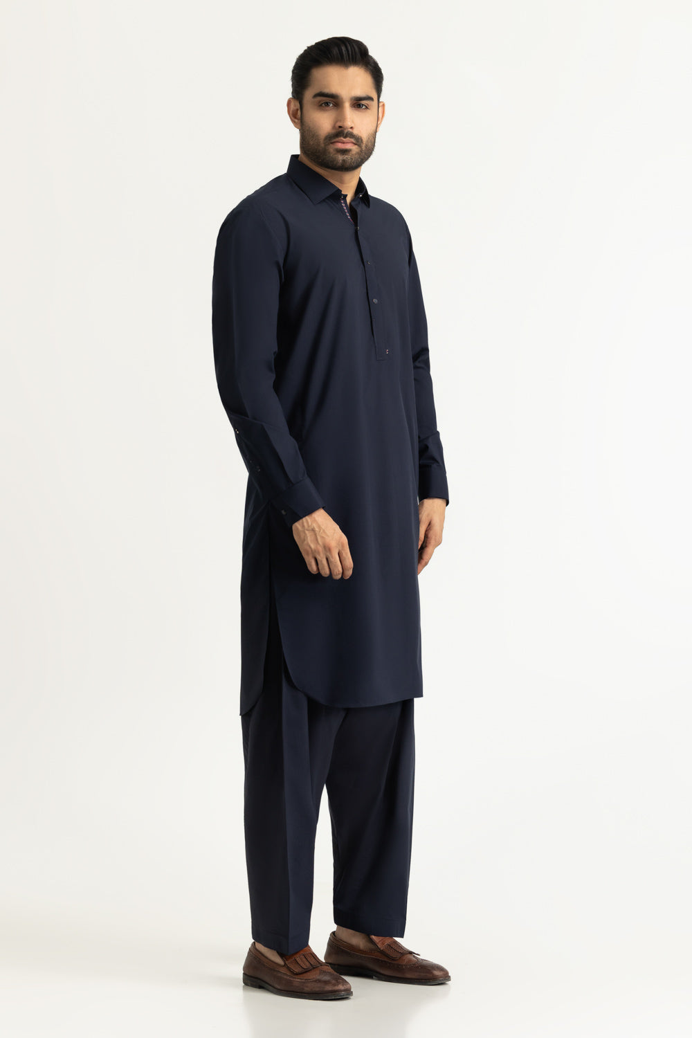 Regular Fit Styling Suits