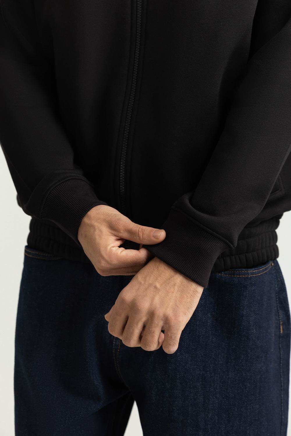 Regular Fit Knitted Zipper