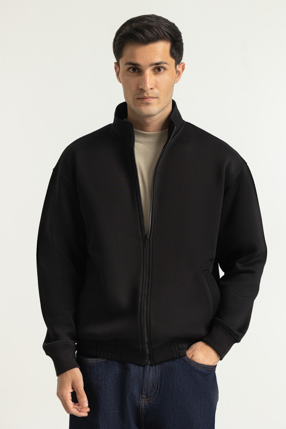 Regular Fit Knitted Zipper
