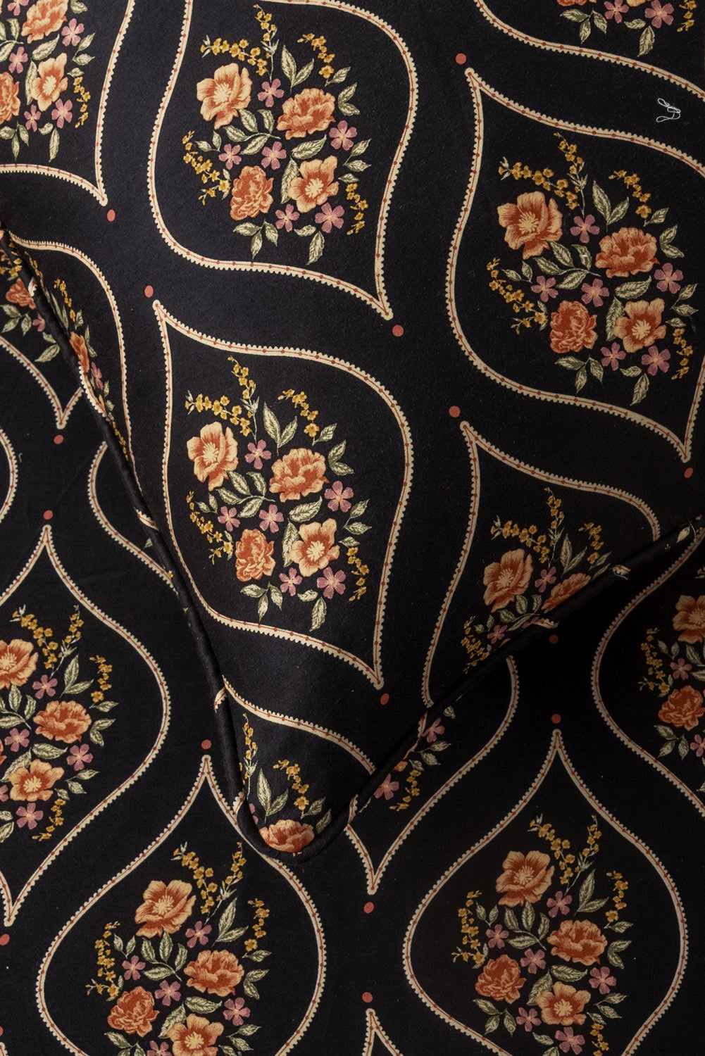 Rose Ogee T-200 Bed Sheet Set