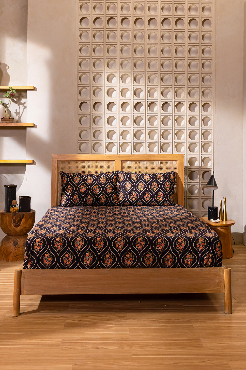 Rose Ogee T-200 Bed Sheet Set