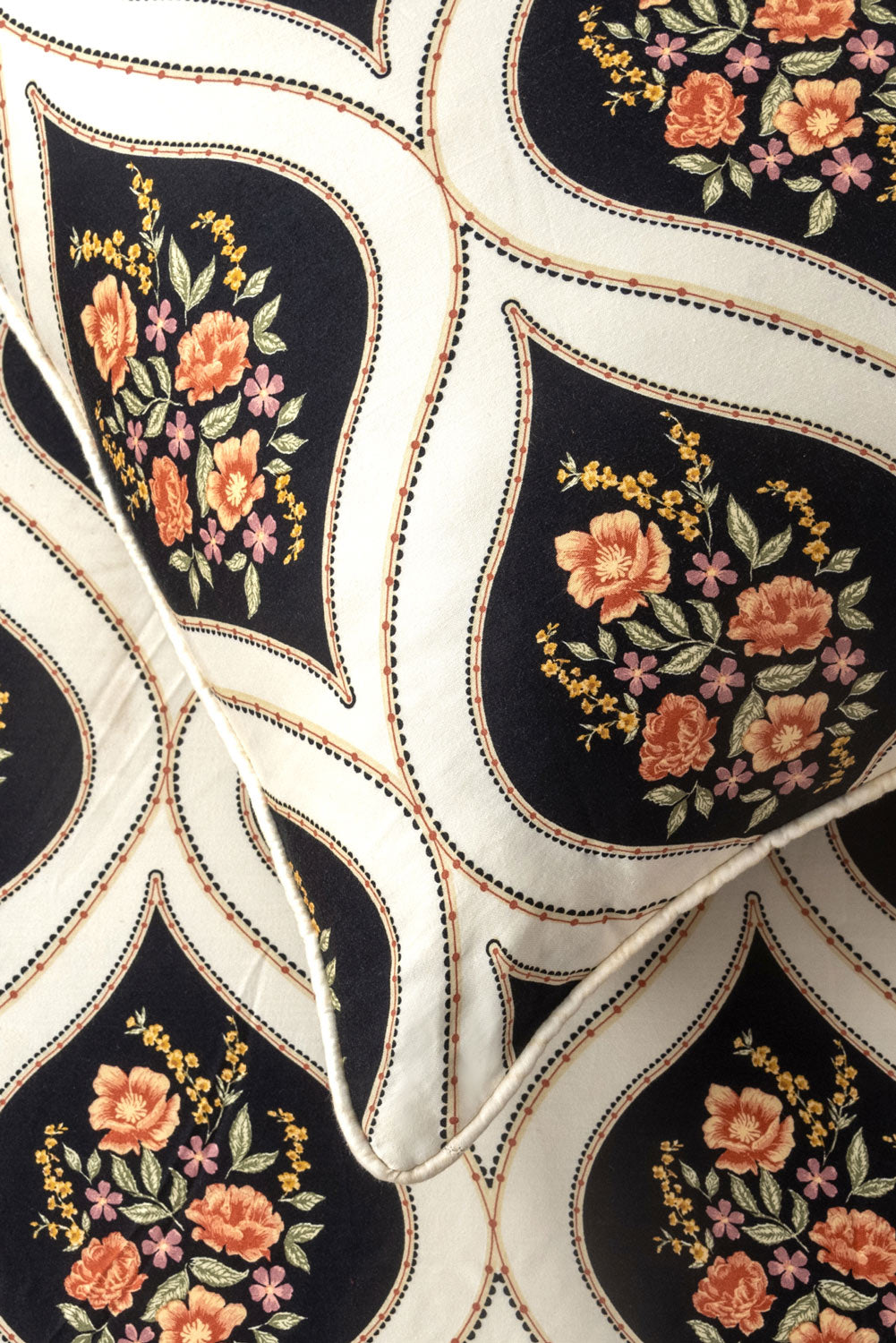 Rose Ogee T-200 Quilt Cover Set