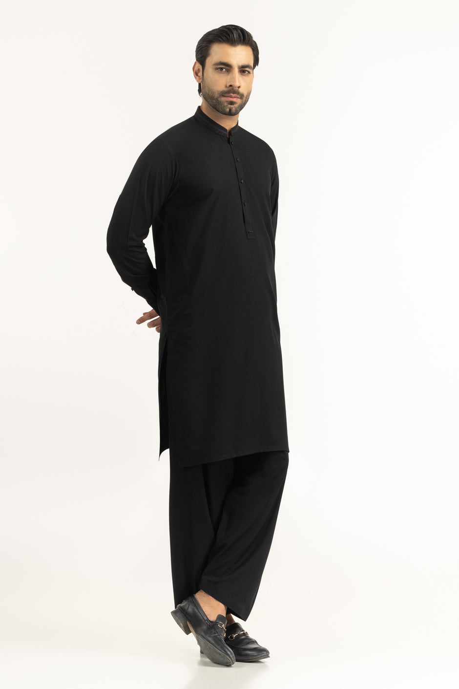 Regular Fit Styling Suits