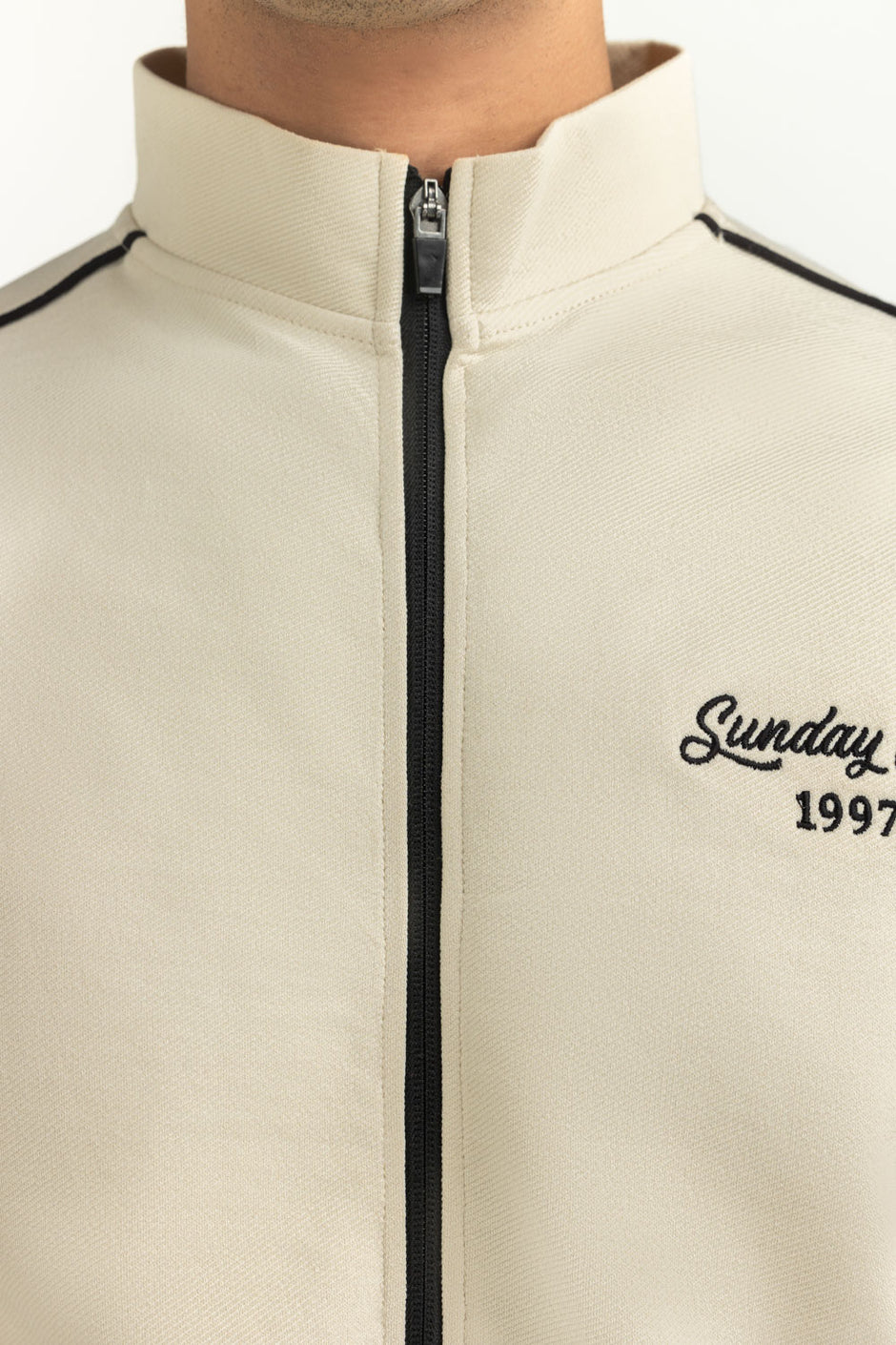 Regular Fit Knitted Jacket MN-KNJ-WS25-009