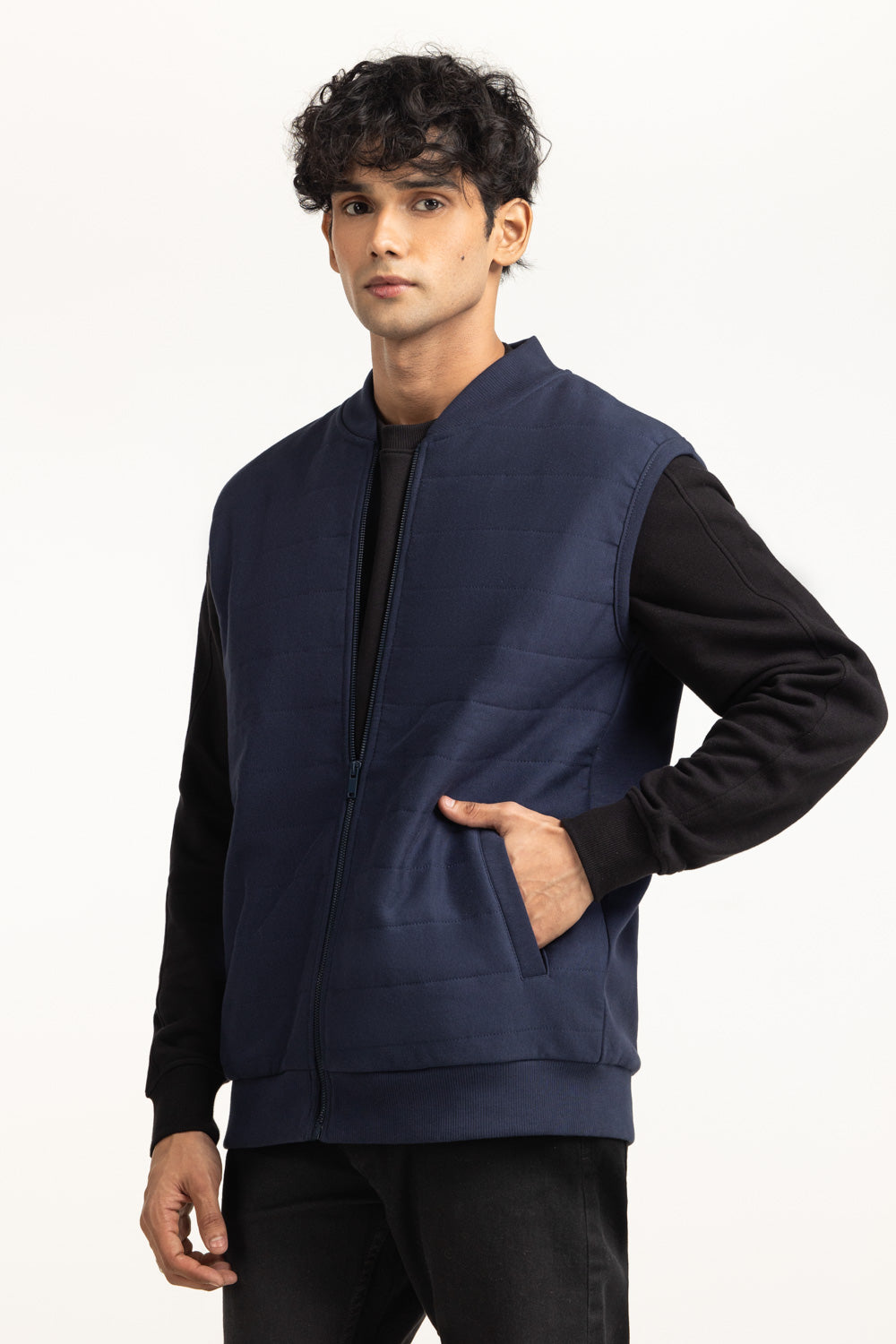 Regular Fit Knitted Vest MN-KNV-WS25-004 B