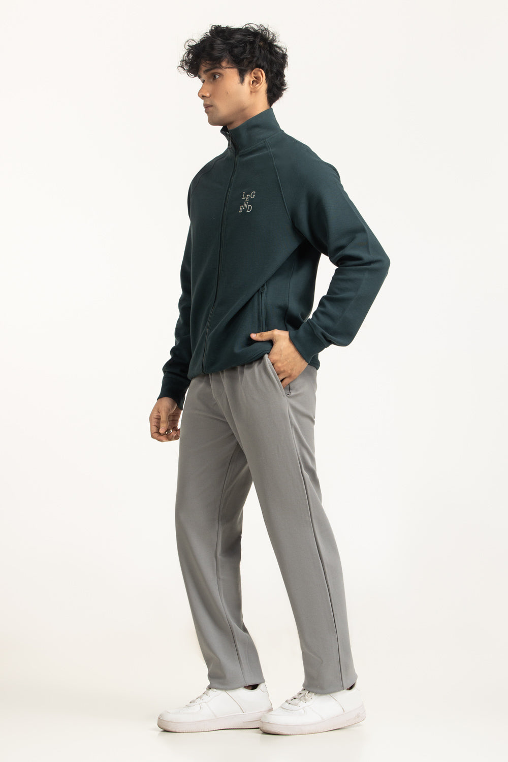 Regular Fit Knitted Zipper