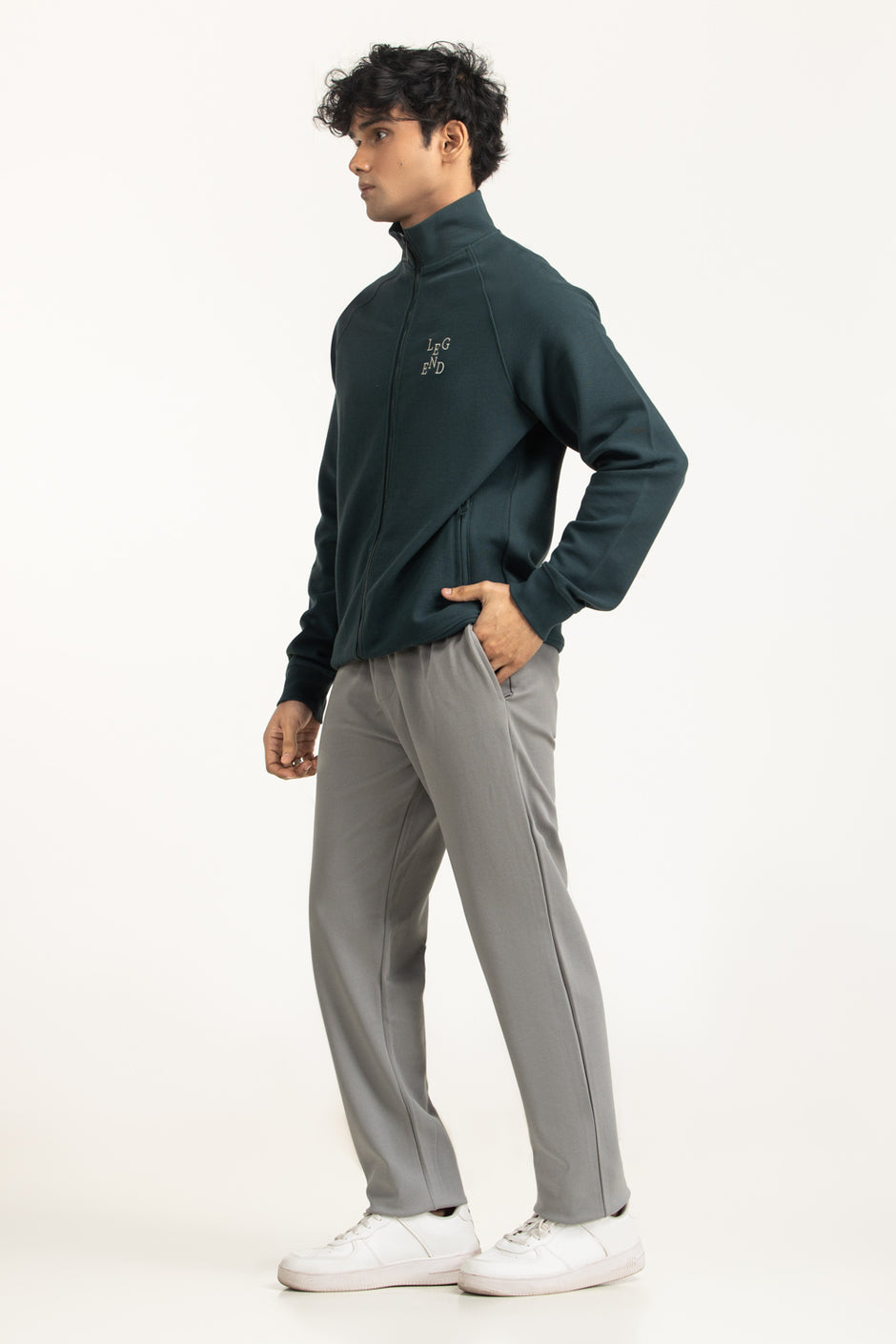Regular Fit Knitted Zipper