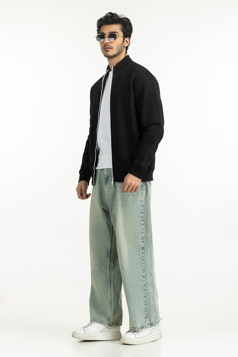 Regular Fit Knitted Zipper