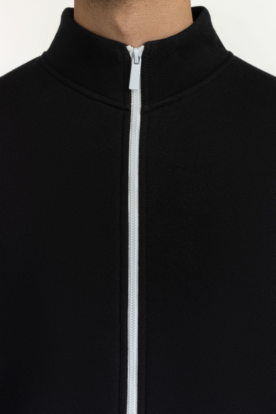 Regular Fit Knitted Zipper