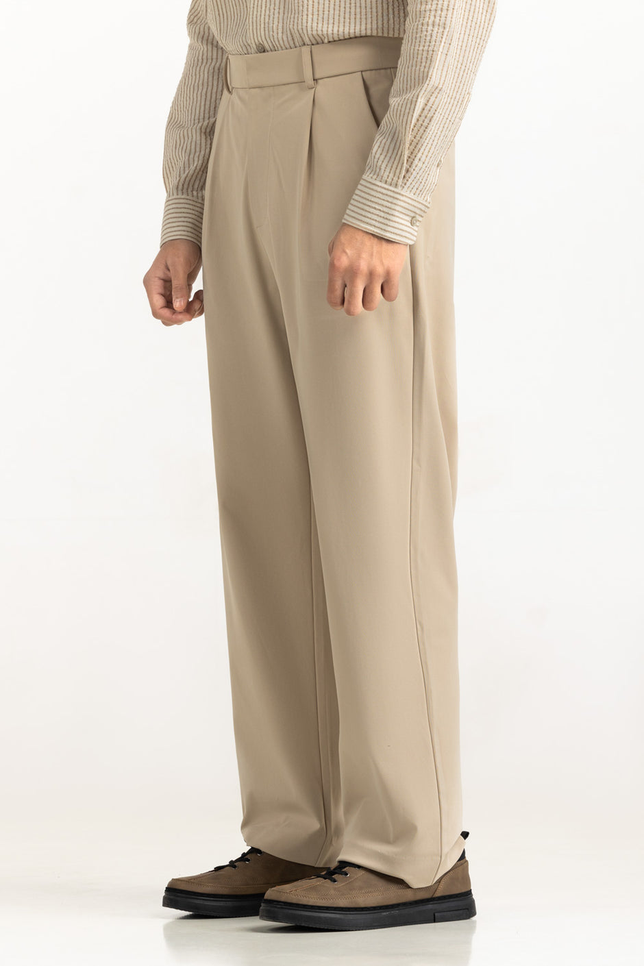 Straight Fit Pant