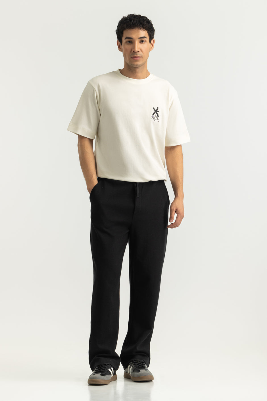 Straight fit Trousers