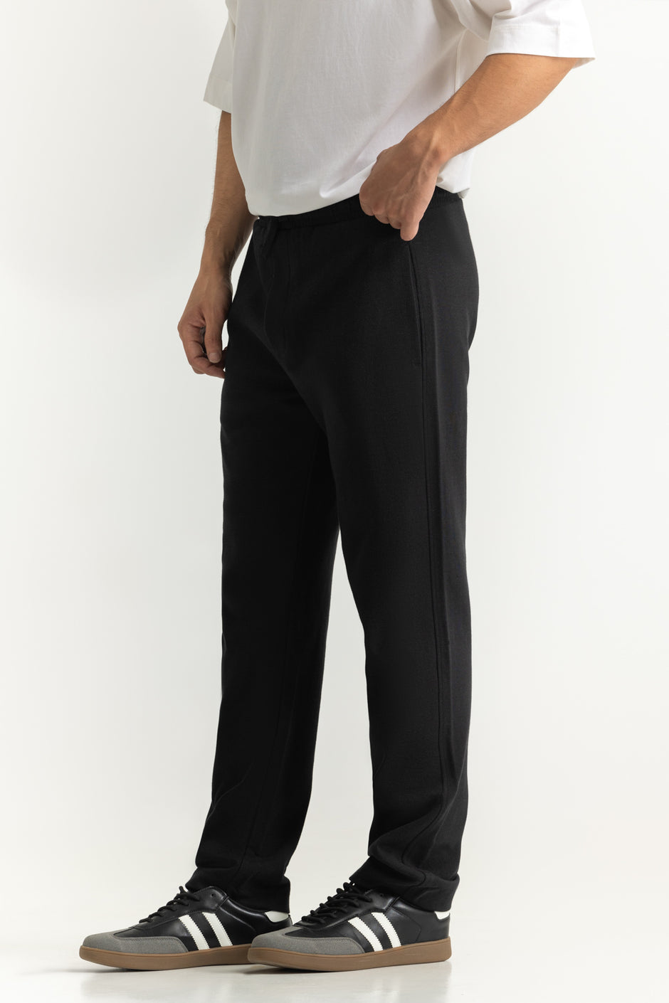Tapered fit Trousers
