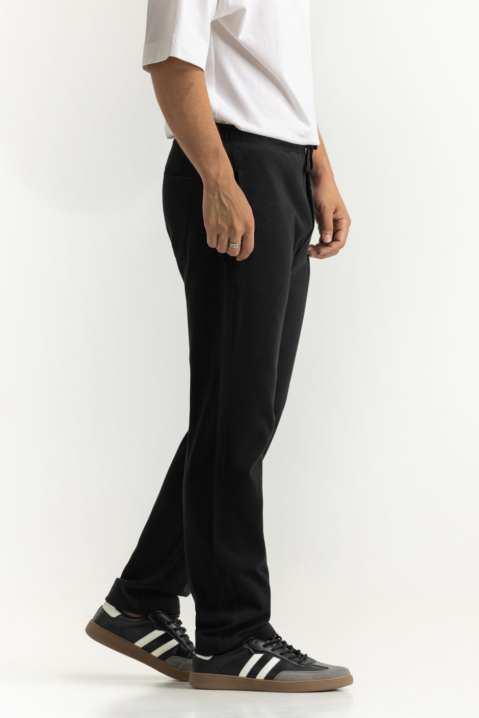 Tapered fit Trousers