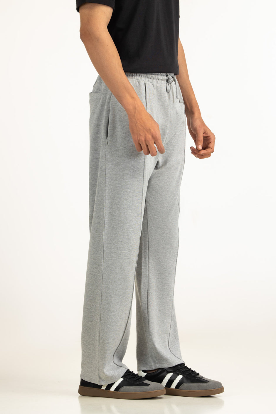 Straight fit Trousers