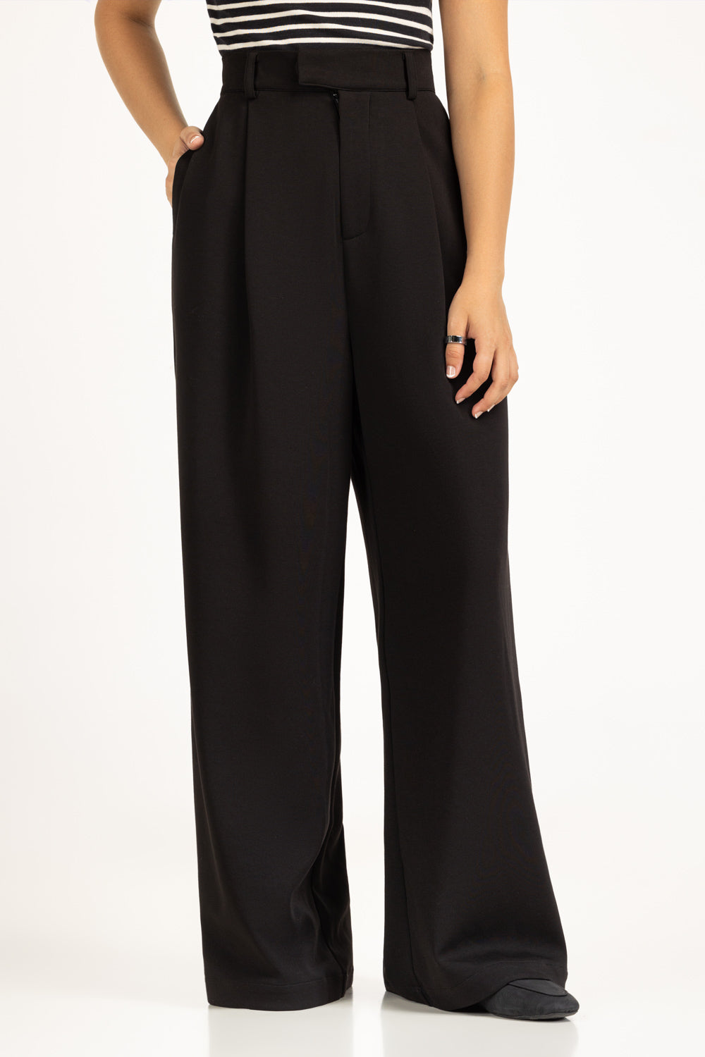 Wide Leg Fit Pant WM-TRC-WS25-012 A