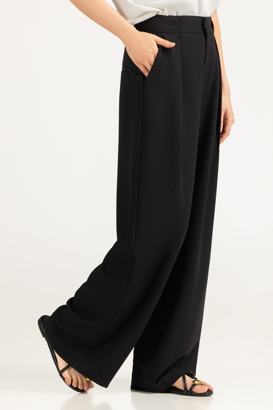 Straight Fit Pant