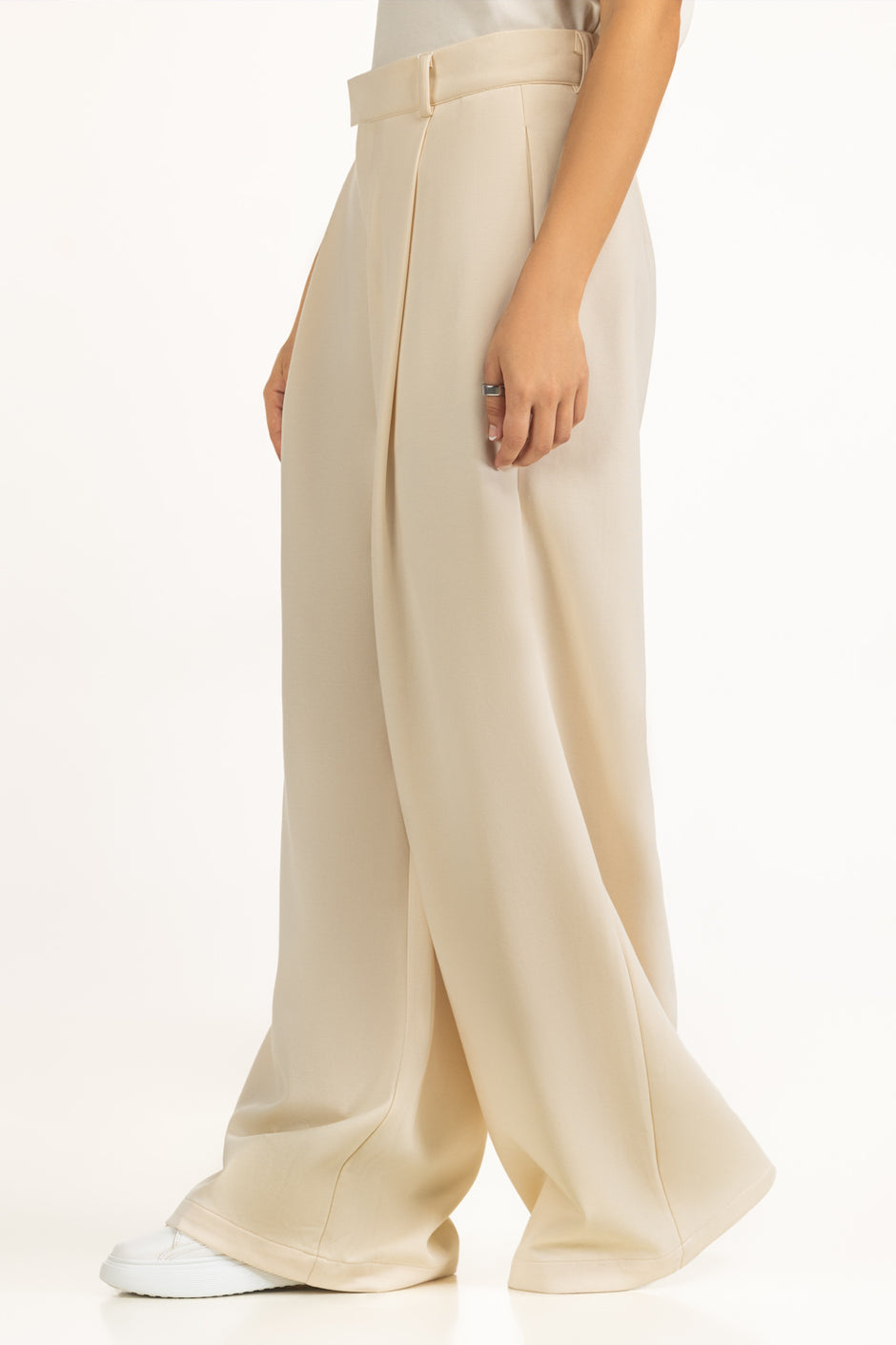 Wide Leg Fit Pant