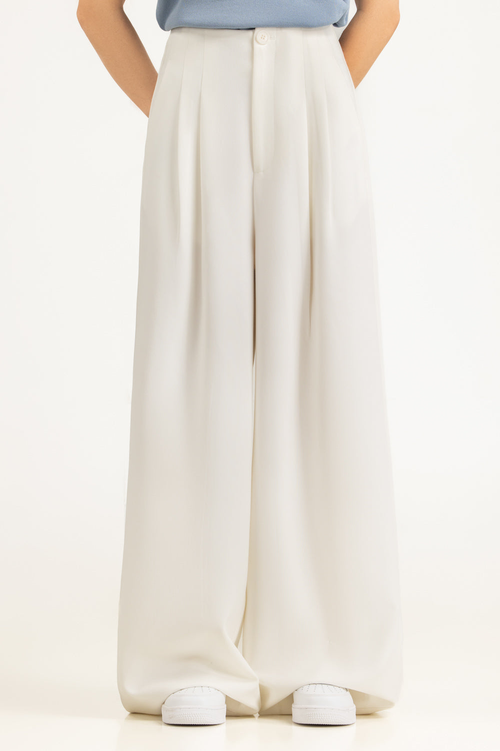 Straight Fit Pant