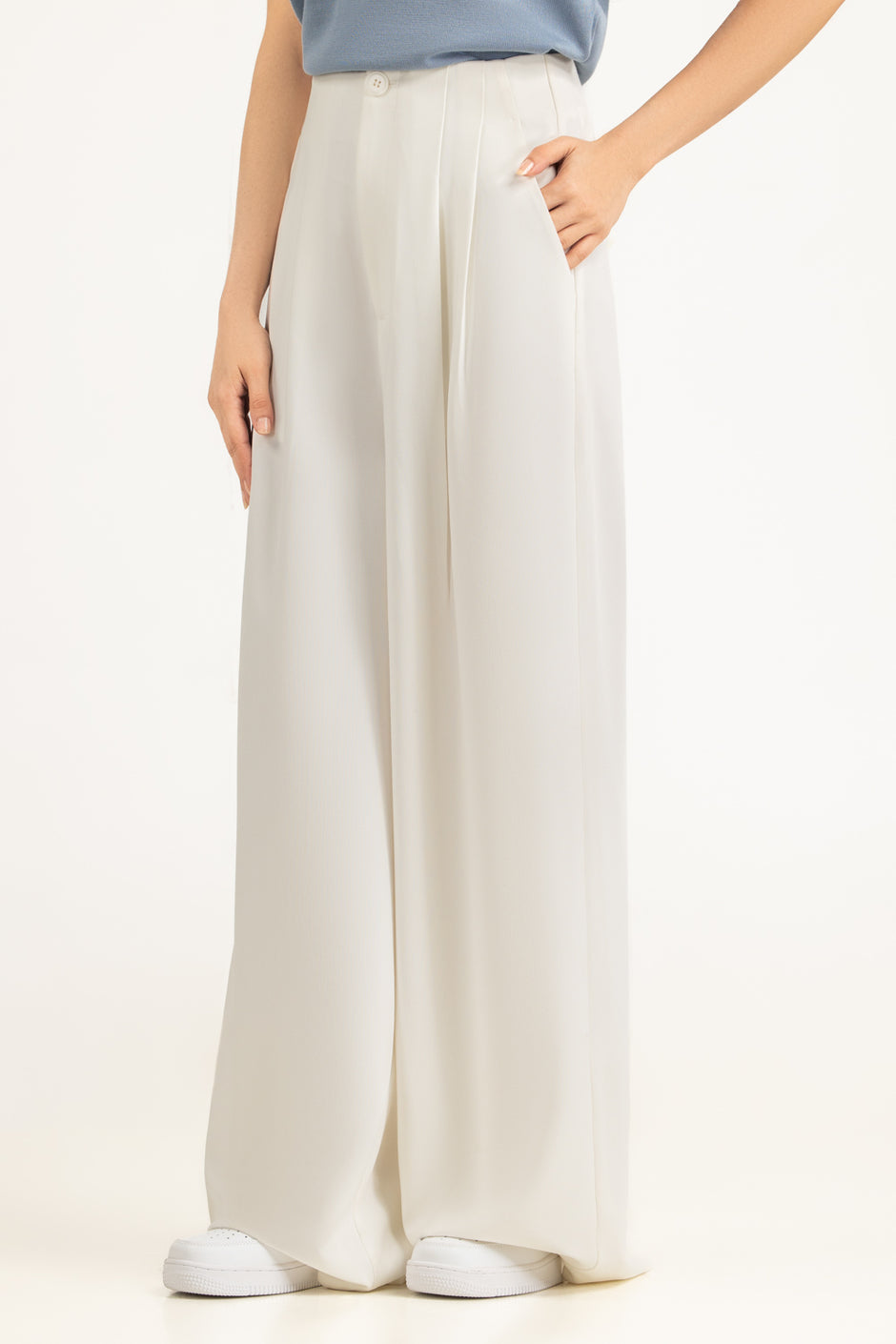 Straight Fit Pant