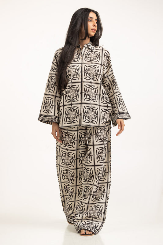 Regular Fit Top WM-COD-SS25-363T