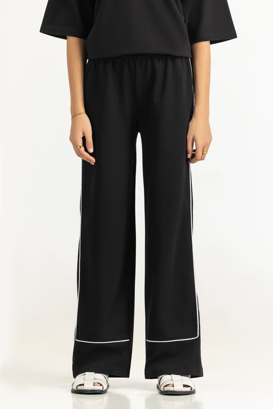 Relaxed Fit Trousers