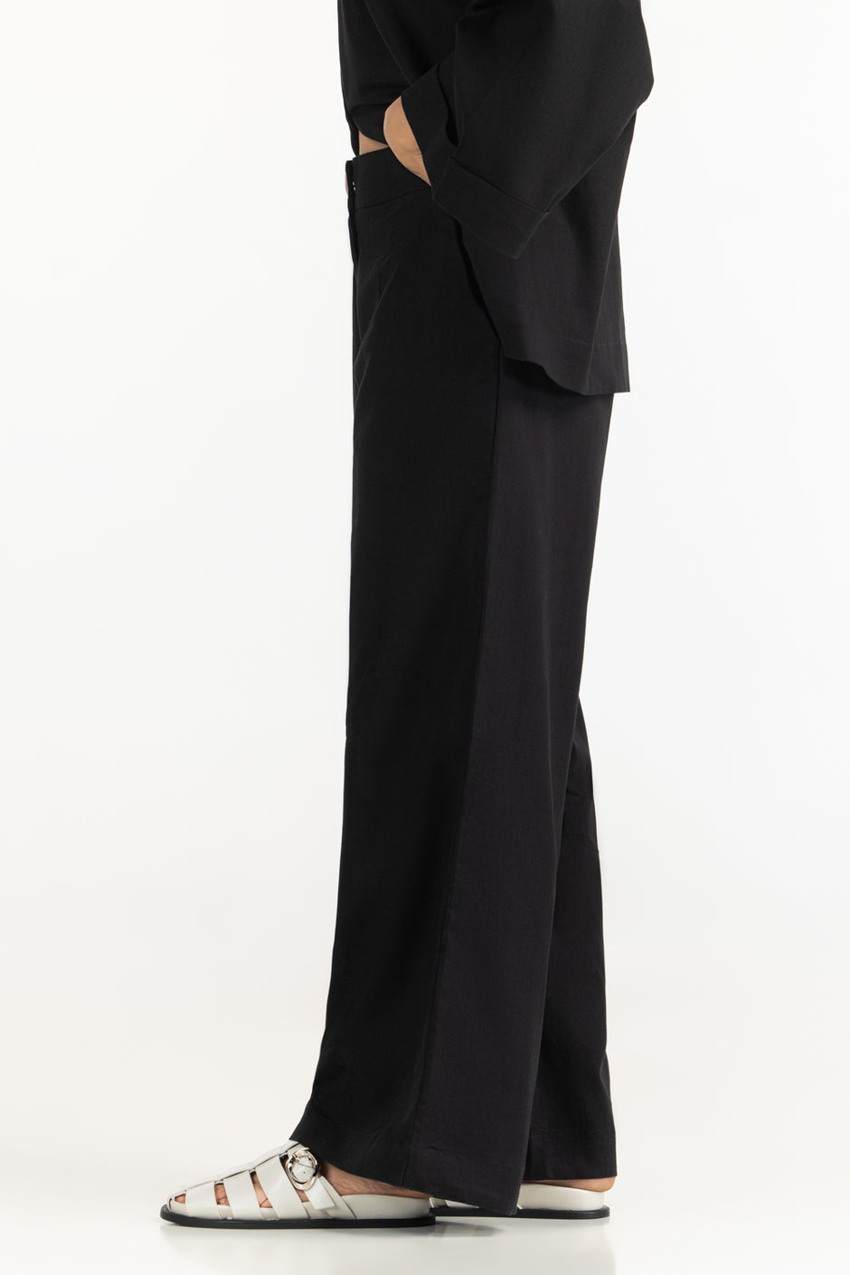 Regular fit Trousers WM-COD-SS26-RA08B