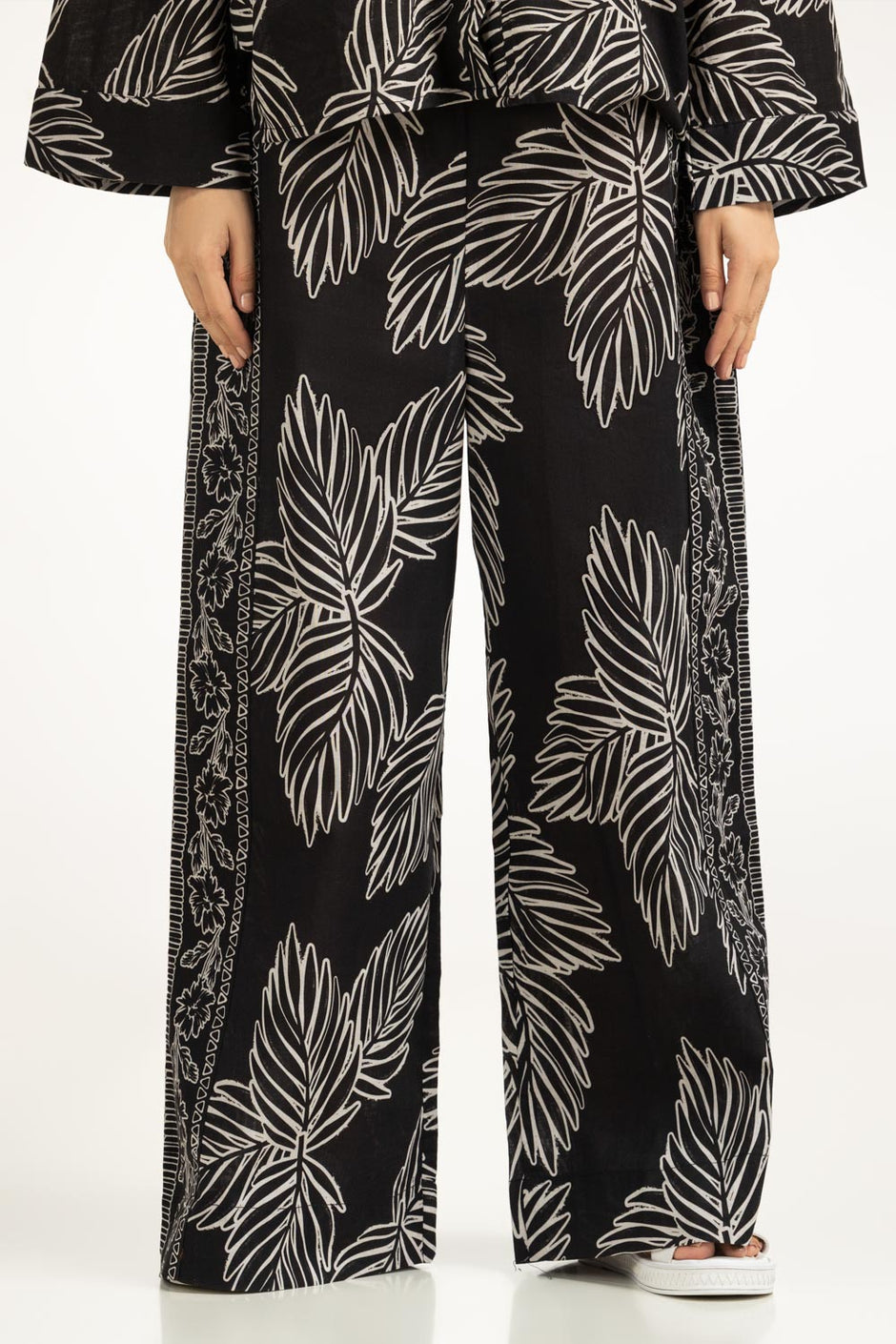 Regular Fit Trousers