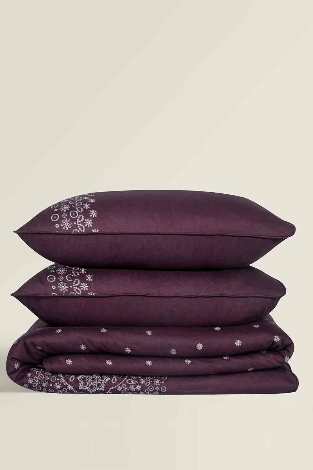 Schiffli T-200 Quilt Cover Set